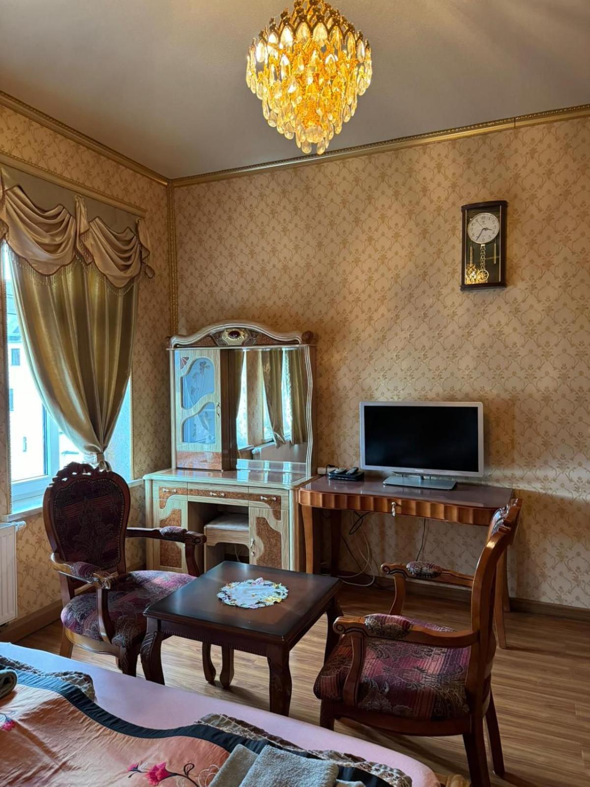 Hotel Com Viet Oschatz Kültér fotó
